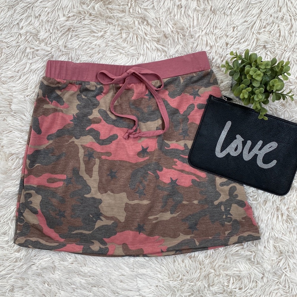 🎉HP🎉 Crescent Camouflage Star Pull On Skirt 💗 Mauve Pink & Gray - Picture 3 of 15